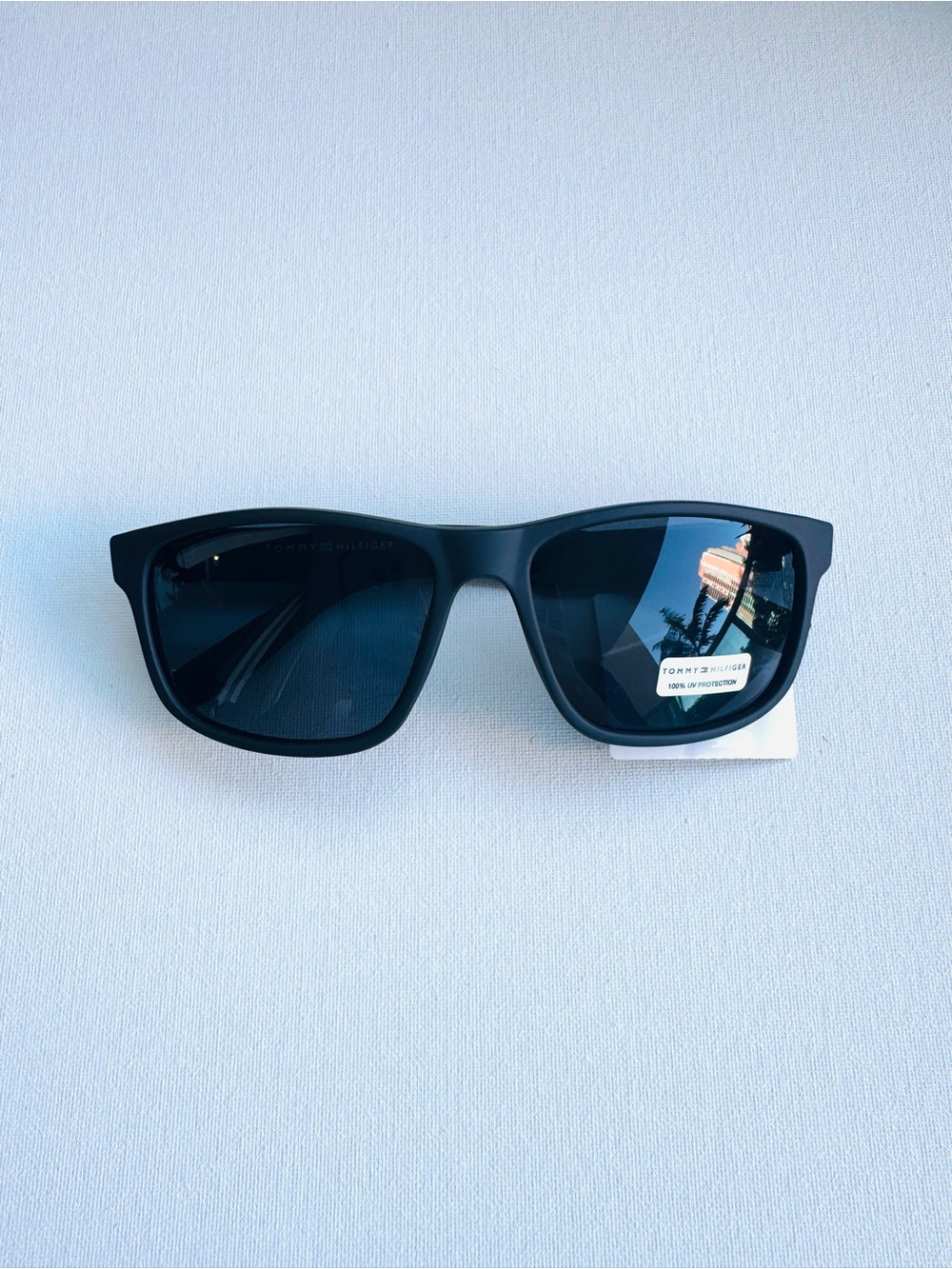 Tommy Hilfiger Black Rectangular Sunglasses